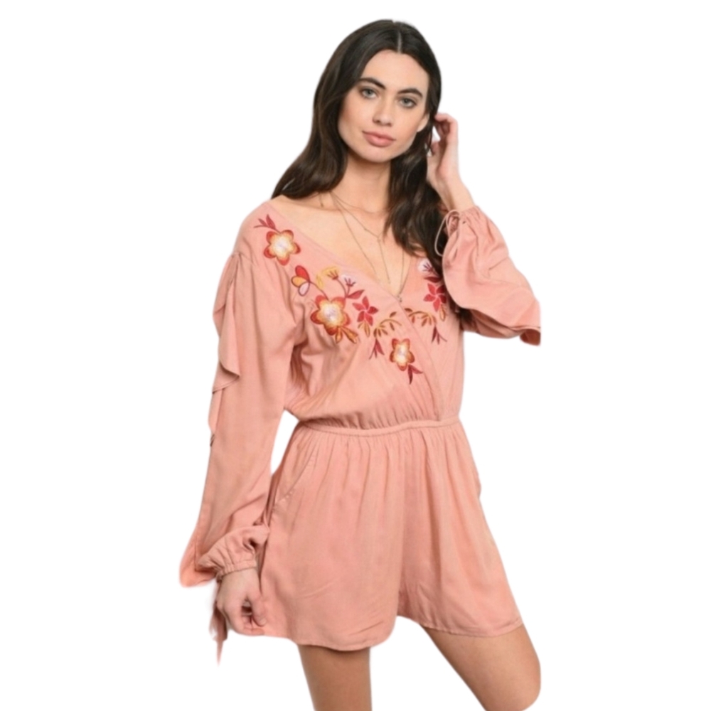 💥SALE💥 Blush Floral Embroidered Romper